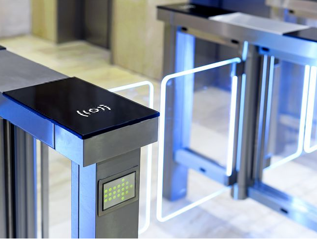 COMINFO, a_s. - Turnstiles and Gates _ Cominfo).jpg